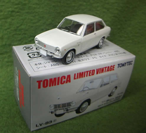 ダットサン サニー1000 2ドア DX(66年)白 Lv-083c
