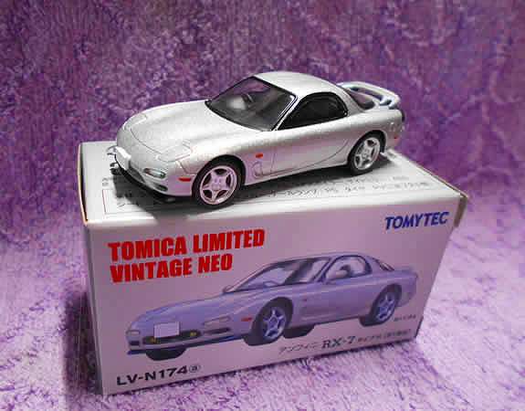 アンフィニ RX-7 タイプR(91年式) Lv-n174a