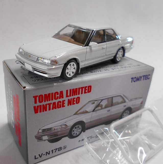 トヨタ マークⅡ 2.5GT ツインターボ(90年式) Lv-n178b