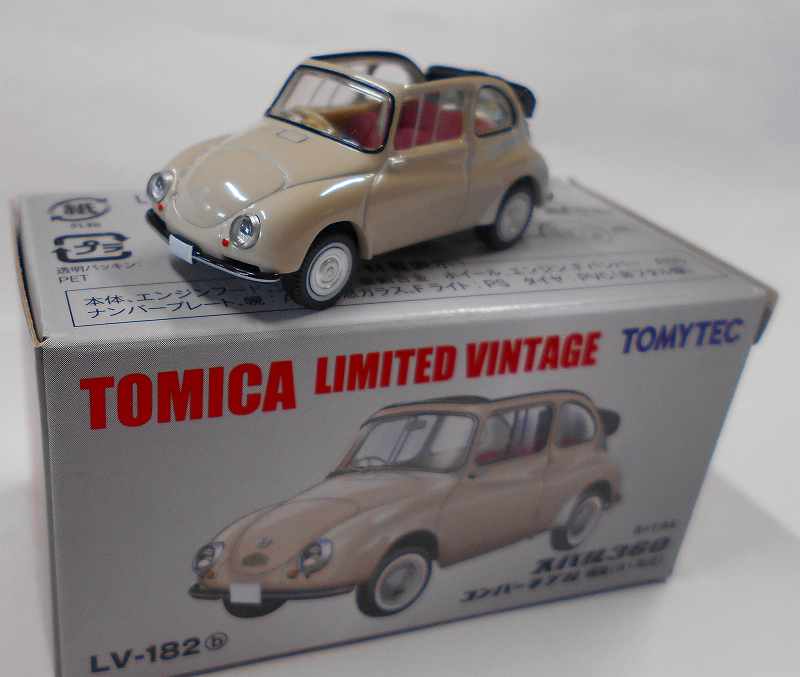 スバル360コンバーチブル幌開(61年) Lv-182b