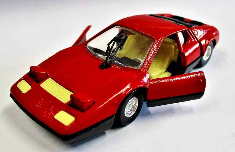 フェラーリ 365 GT / 4 BB 1/43 (株)サクラ